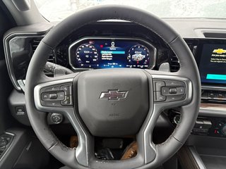 Chevrolet Silverado 1500  2026 à Saint-Eustache, Québec - 4 - w320h240px