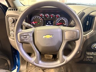 2026 Chevrolet Silverado 1500 in Saint-Eustache, Quebec - 9 - w320h240px