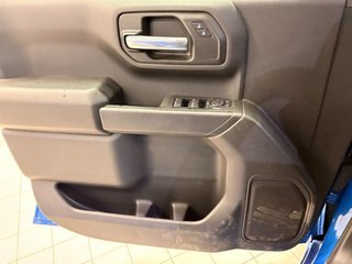 2026 Chevrolet Silverado 1500 in Saint-Eustache, Quebec - 12 - w320h240px