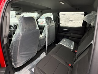 2026 Chevrolet Silverado 1500 in Saint-Eustache, Quebec - 11 - w320h240px