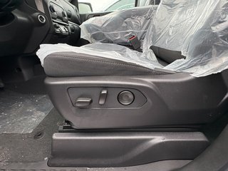 Chevrolet Silverado 1500  2026 à Saint-Eustache, Québec - 13 - w320h240px