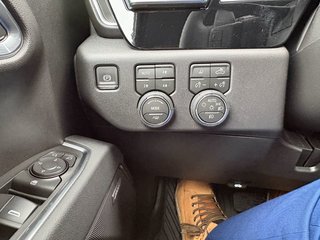 Chevrolet Silverado 1500  2026 à Saint-Eustache, Québec - 10 - w320h240px