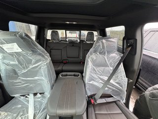 2026 Chevrolet Silverado 1500 in Saint-Eustache, Quebec - 16 - w320h240px