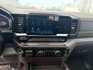 Chevrolet Silverado 1500  2026 à Saint-Eustache, Québec - 14 - w320h240px