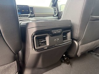 Chevrolet Silverado 1500  2026 à Saint-Eustache, Québec - 20 - w320h240px