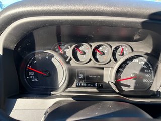 Chevrolet Silverado 1500  2026 à Saint-Eustache, Québec - 10 - w320h240px