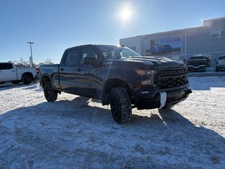 Chevrolet Silverado 1500  2026 à Saint-Eustache, Québec - 2 - w320h240px