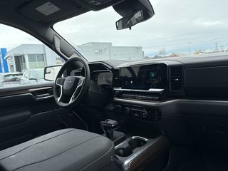 Chevrolet Silverado 1500  2026 à Saint-Eustache, Québec - 10 - w320h240px