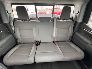 Chevrolet Silverado 1500  2026 à Saint-Eustache, Québec - 19 - w320h240px