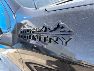 2026 Chevrolet Silverado 1500 in Saint-Eustache, Quebec - 3 - w320h240px