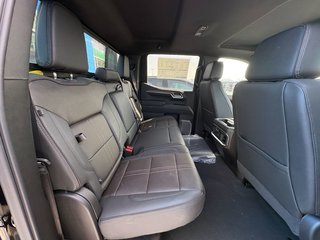 2026 Chevrolet Silverado 1500 in Saint-Eustache, Quebec - 14 - w320h240px