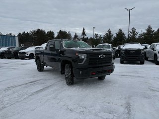 Chevrolet Silverado 2500 HD  2026 à Saint-Eustache, Québec - 3 - w320h240px
