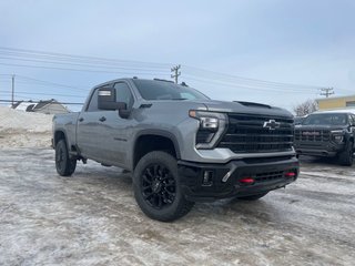 Chevrolet Silverado 2500 HD  2026 à Saint-Eustache, Québec - 2 - w320h240px