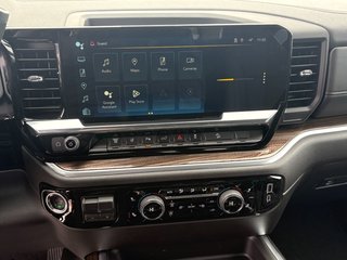 Chevrolet Silverado 2500 HD  2026 à Saint-Eustache, Québec - 13 - w320h240px