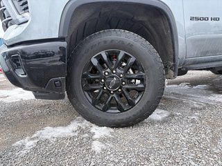 Chevrolet Silverado 2500 HD  2026 à Saint-Eustache, Québec - 6 - w320h240px