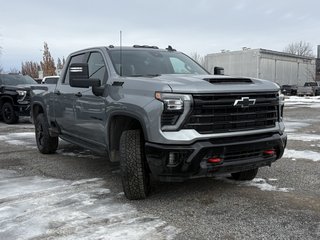 Chevrolet Silverado 2500 HD  2026 à Saint-Eustache, Québec - 2 - w320h240px