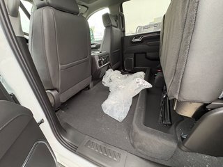 Chevrolet Silverado 2500 HD  2026 à Saint-Eustache, Québec - 15 - w320h240px