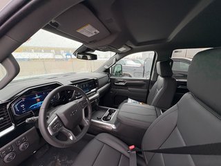 Chevrolet Silverado 2500 HD  2026 à Saint-Eustache, Québec - 12 - w320h240px