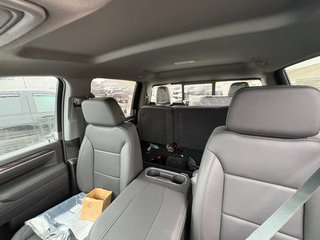 Chevrolet Silverado 2500 HD  2026 à Saint-Eustache, Québec - 11 - w320h240px