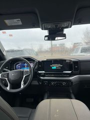 Chevrolet Silverado 2500 HD  2026 à Saint-Eustache, Québec - 2 - w320h240px