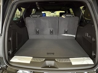 Chevrolet Suburban  2026 à Saint-Eustache, Québec - 21 - w320h240px