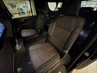 Chevrolet Suburban  2026 à Saint-Eustache, Québec - 18 - w320h240px