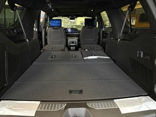 Chevrolet Suburban  2026 à Saint-Eustache, Québec - 23 - w320h240px