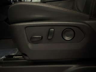 Chevrolet Suburban  2026 à Saint-Eustache, Québec - 14 - w320h240px