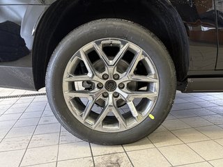 Chevrolet Suburban  2026 à Saint-Eustache, Québec - 6 - w320h240px