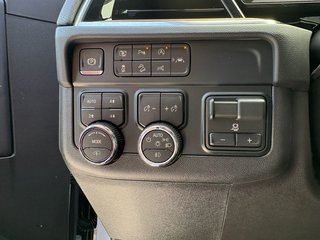 2026 Chevrolet Tahoe in Saint-Eustache, Quebec - 16 - w320h240px