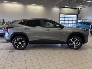 Chevrolet Trax  2026 à Saint-Eustache, Québec - 3 - w320h240px