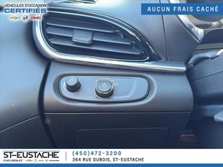 2017 Chevrolet Volt in Saint-Eustache, Quebec - 13 - w320h240px