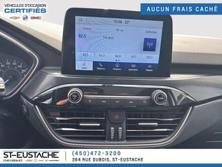 Ford Escape  2022 à Saint-Eustache, Québec - 10 - w320h240px