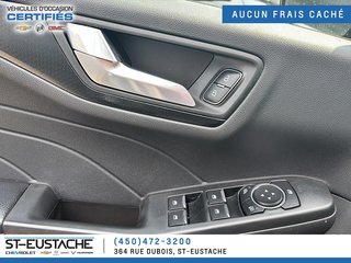 Ford Escape  2022 à Saint-Eustache, Québec - 6 - w320h240px