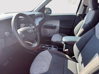 2022 Ford Maverick in Saint-Eustache, Quebec - 10 - w320h240px