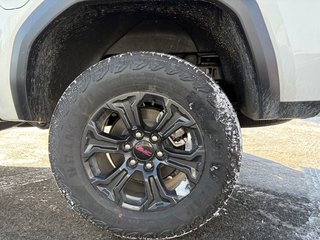 GMC Canyon  2025 à Saint-Eustache, Québec - 6 - w320h240px