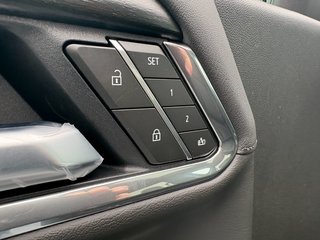 GMC Sierra 1500  2026 à Saint-Eustache, Québec - 12 - w320h240px