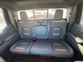 GMC Sierra 1500  2026 à Saint-Eustache, Québec - 14 - w320h240px