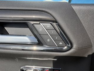 GMC Sierra 1500  2026 à Saint-Eustache, Québec - 12 - w320h240px