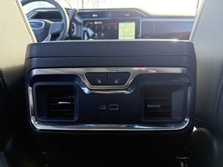 2026 GMC Sierra 2500 HD in Saint-Eustache, Quebec - 16 - w320h240px