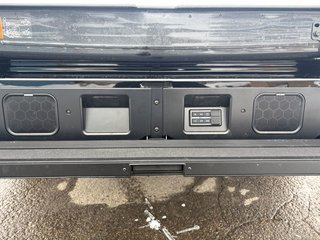 2026 GMC Sierra 3500 HD in Saint-Eustache, Quebec - 9 - w320h240px