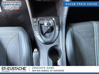 2022 Hyundai Veloster in Saint-Eustache, Quebec - 19 - w320h240px