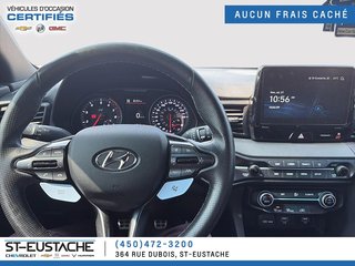 Hyundai Veloster  2022 à Saint-Eustache, Québec - 15 - w320h240px