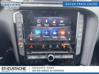 2019 Infiniti QX50 in Saint-Eustache, Quebec - 13 - w320h240px