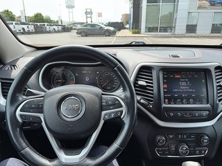 2015 Jeep Cherokee in Saint-Eustache, Quebec - 10 - w320h240px