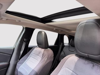 2015 Jeep Cherokee in Saint-Eustache, Quebec - 11 - w320h240px