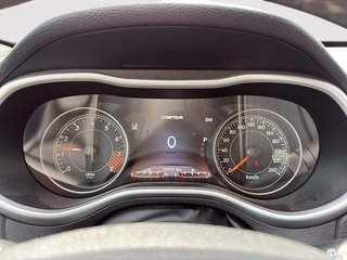 2015 Jeep Cherokee in Saint-Eustache, Quebec - 9 - w320h240px