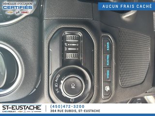 2022 Jeep Wrangler 4xe in Saint-Eustache, Quebec - 14 - w320h240px