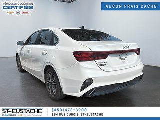 Kia Forte  2022 à Saint-Eustache, Québec - 5 - w320h240px