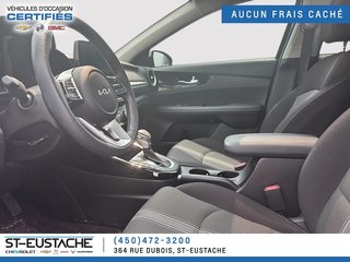 2023 Kia Forte in Saint-Eustache, Quebec - 14 - w320h240px